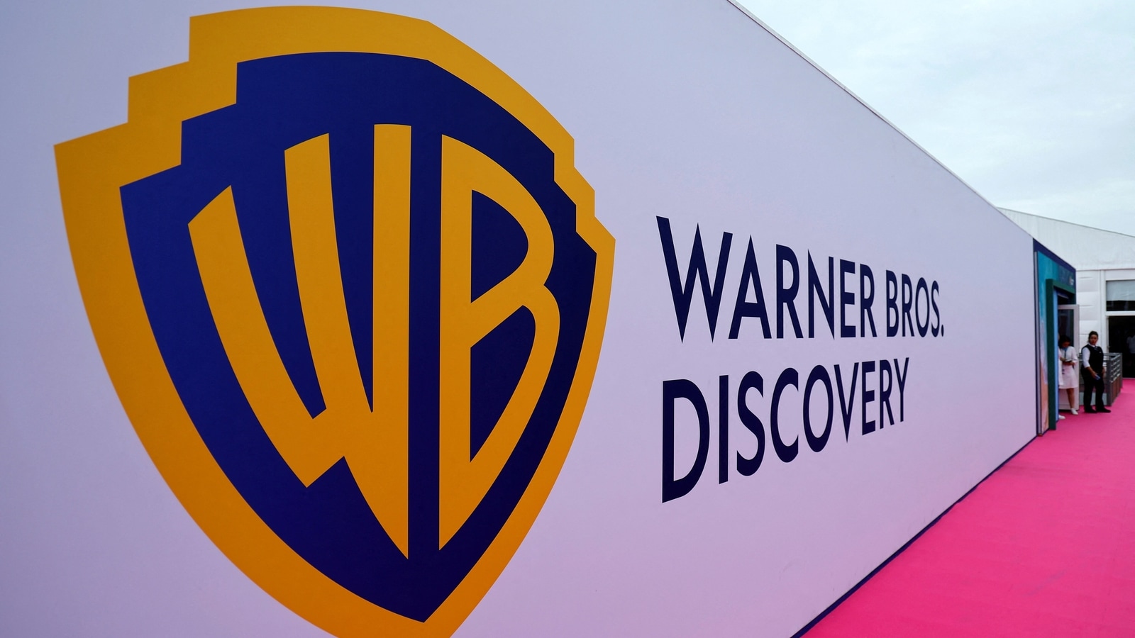 Warner Bros. shares hit all-time low: what's happening with entertainment giant?