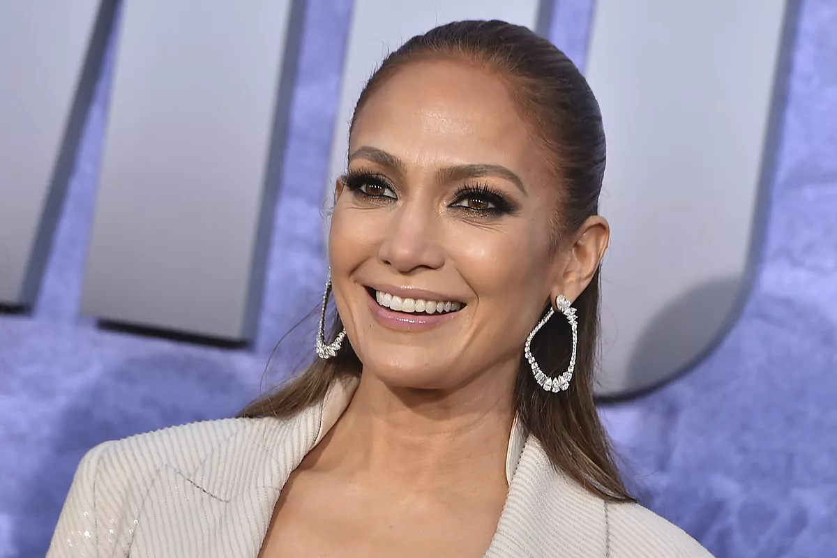 Jennifer Lopez opens up on being 'manhandled' in 'unsavory' past relationships