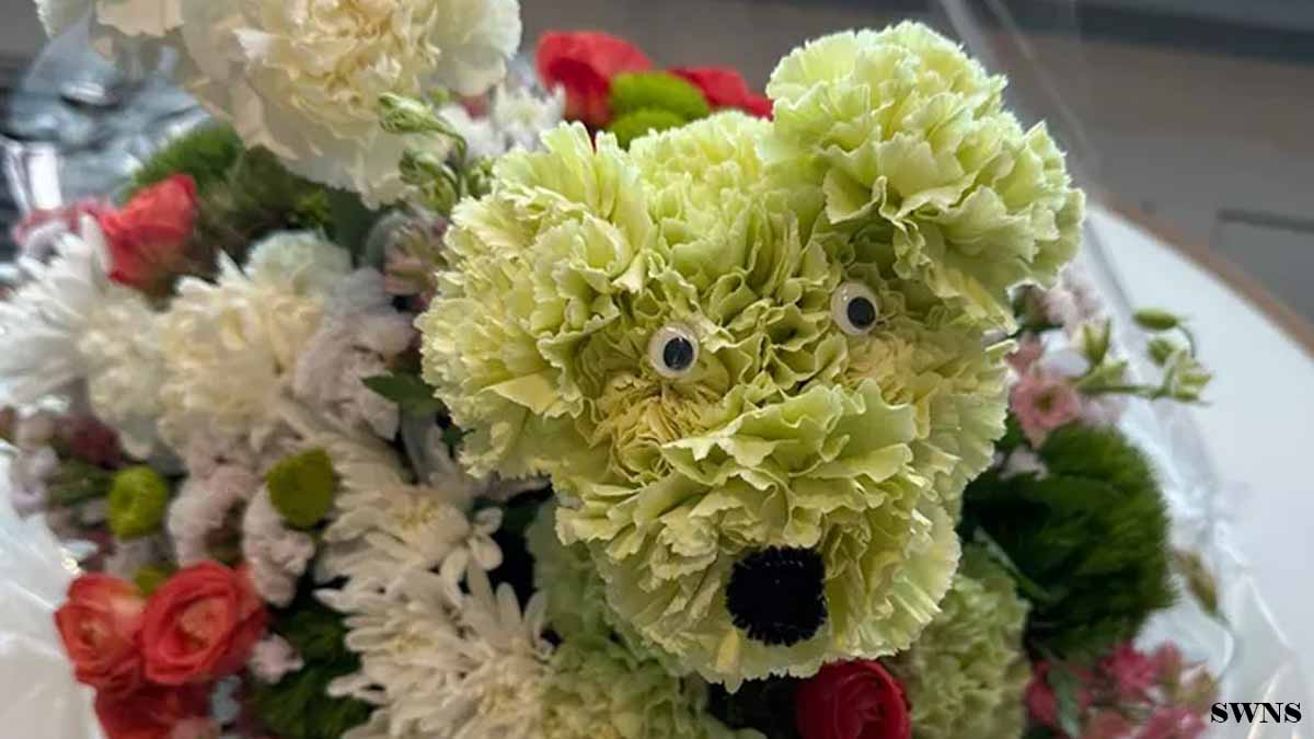 Photo of the puppy bouquet