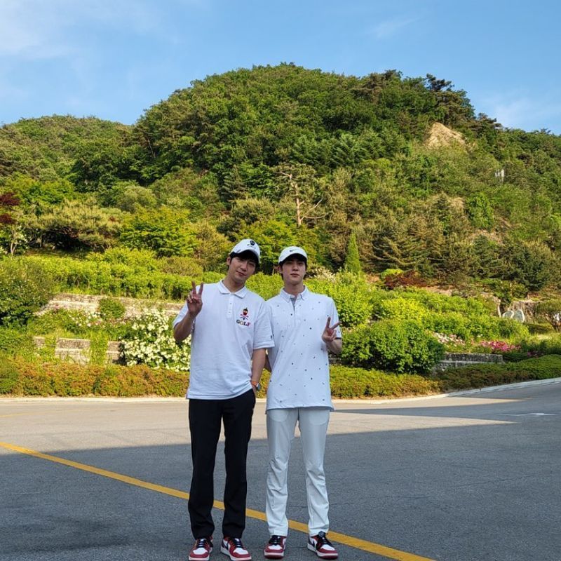 These Are Some Korean Celebrities Who Love to Play Golf